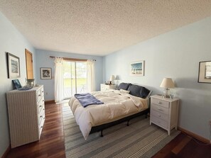 Maison, plusieurs lits, patio, vue jardin (EAGLE DRIVE 26) | 3 chambres, décoration personnalisée, ameublement personnalisé