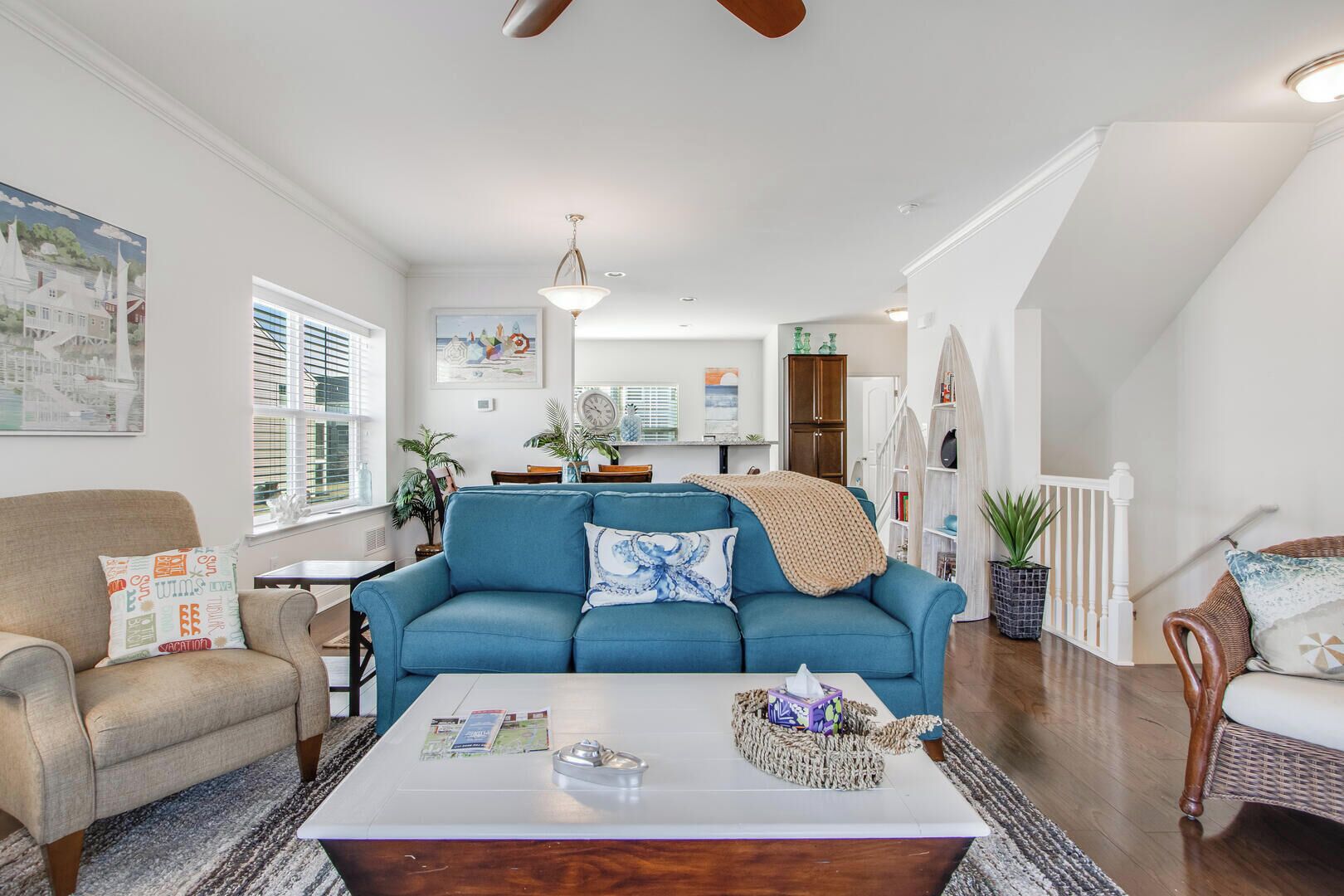 House, Multiple Beds, Patio (KEYSTONE DRIVE 19796) | Living area