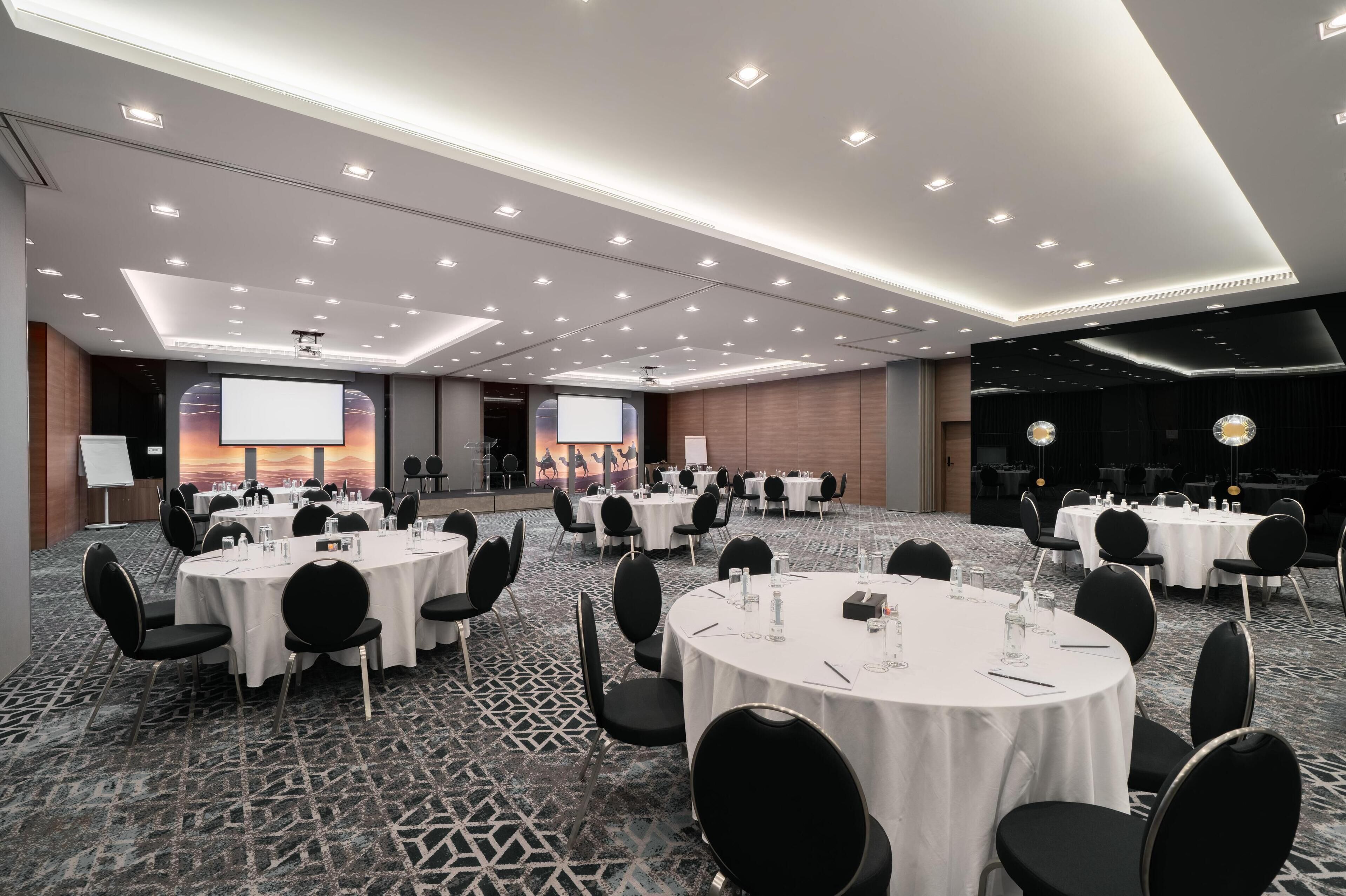 Photo - Radisson Blu Hotel, Riyadh Al Sahafa