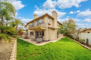 Exterior - Spacious Golf Course Retreat - w/ Modern Kitchen (Yucaipa)
