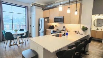 Fridge, microwave, oven, stovetop