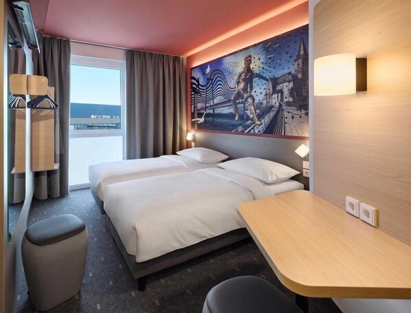 Twin Room | Desk, soundproofing, WiFi (free)