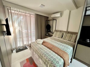 Basic Apartment | 1 bedroom, desk, laptop workspace, iron/ironing board - Hyde Park Lofts - by Living (Joao Pessoa)