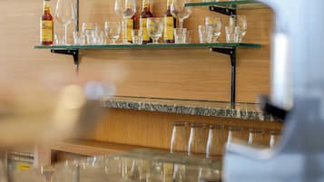 公寓 | 酒吧(店内)