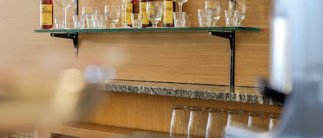 Căn hộ | Bar (trong khuôn viên)