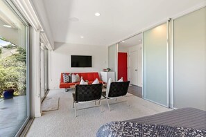 Casa (3 Bedrooms) | 3 dormitorios, tabla de planchar con plancha, ropa de cama