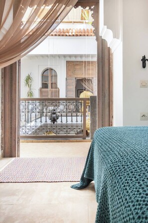 6 soverom, strykejern/-brett, wi-fi og sengetøy