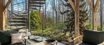 Hot tub/Mins To Asheville & Biltmore/ Secluded