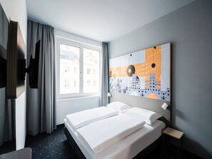 Desk, free WiFi - B&B HOTEL Wien-Heilligenstadt (Vienna)