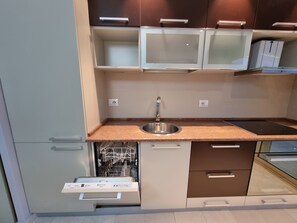 Studiosuite – superior, balkong, strandutsikt | Eget kjøkken | Vannkoker