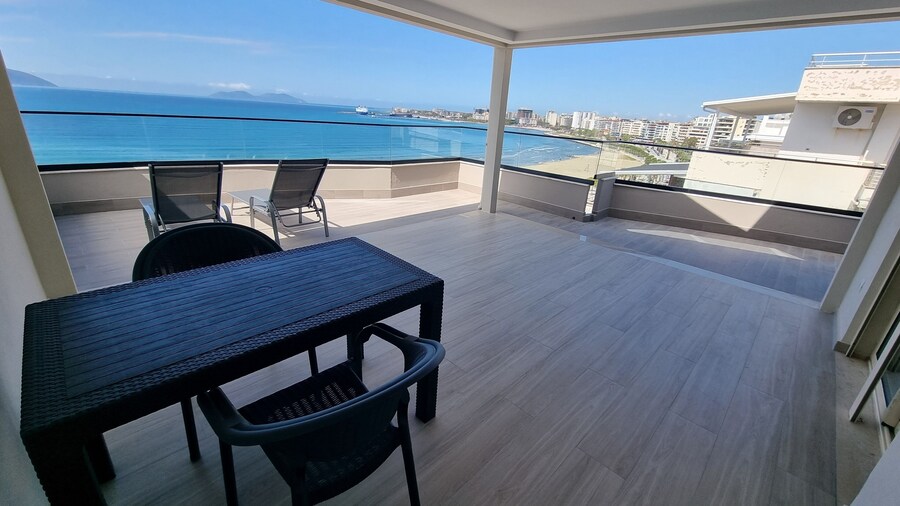 Bes' Sea View Studio