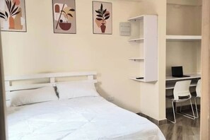 1 quarto, ferros/tábuas de passar roupa, Wi-Fi, roupa de cama