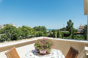 Comfort Apartment, 1 Double Bed, Sea View | Water view - Casa Torre Specchio (Bari)