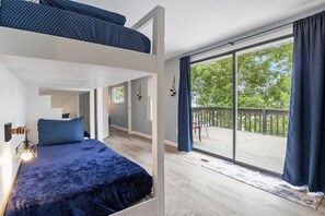 5 chambres, fer et planche à repasser, Wi-Fi, draps fournis
