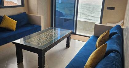 Amouage 5min de la plage Appartement moderne bord de mer, idéal pour les couples