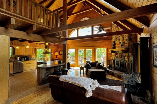 Smart TV, chimenea, videojuegos y tenis de mesa