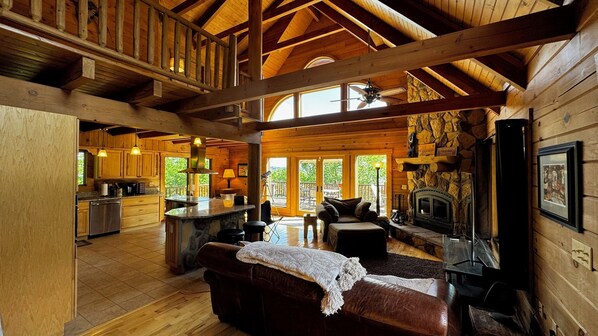 Smart TV, fireplace, video games, table tennis