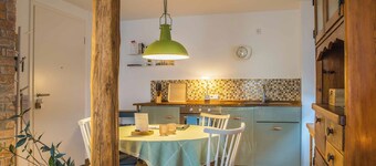 OLIVE Modern city apartment in the heart of the historic old town of Besigheim