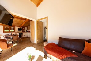 Living area - New apartment close to the Pleney ski slopes - 5 people (Morzine)