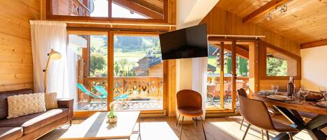 リビング エリア