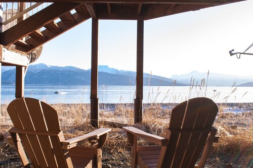 Lakeshore Lodging Ocean Front Lodges