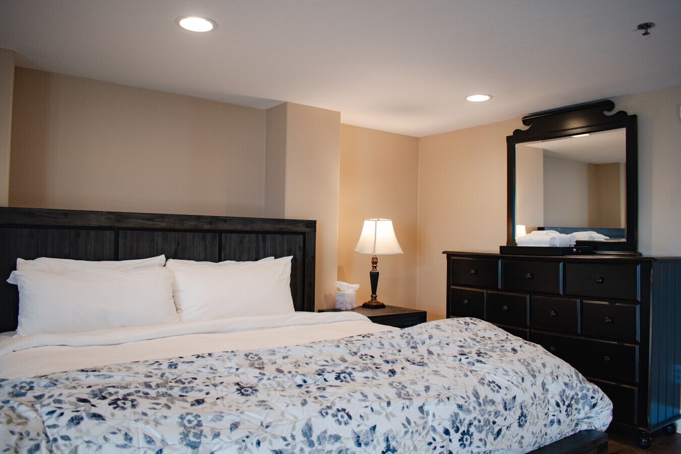 1 室のベッドルーム、アイロン / アイロン台、WiFi、ベッドシーツ