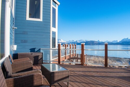 Lakeshore Lodging Lodge 715