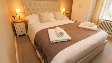 2 bedrooms, individually decorated, individually furnished, free WiFi