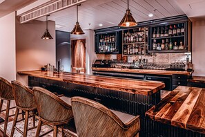 Bar (en la propiedad)