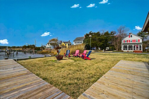 Waterfront Historic Gem w/ Kayaks & Fire Pit