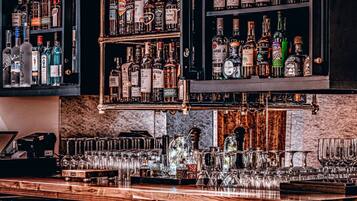 Bar (in der Unterkunft)