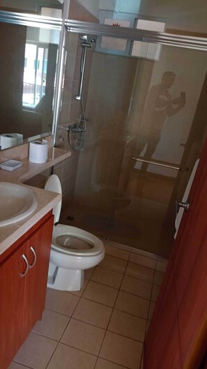 Towels, toilet paper