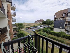 Overnattingsstedets uteomr åder