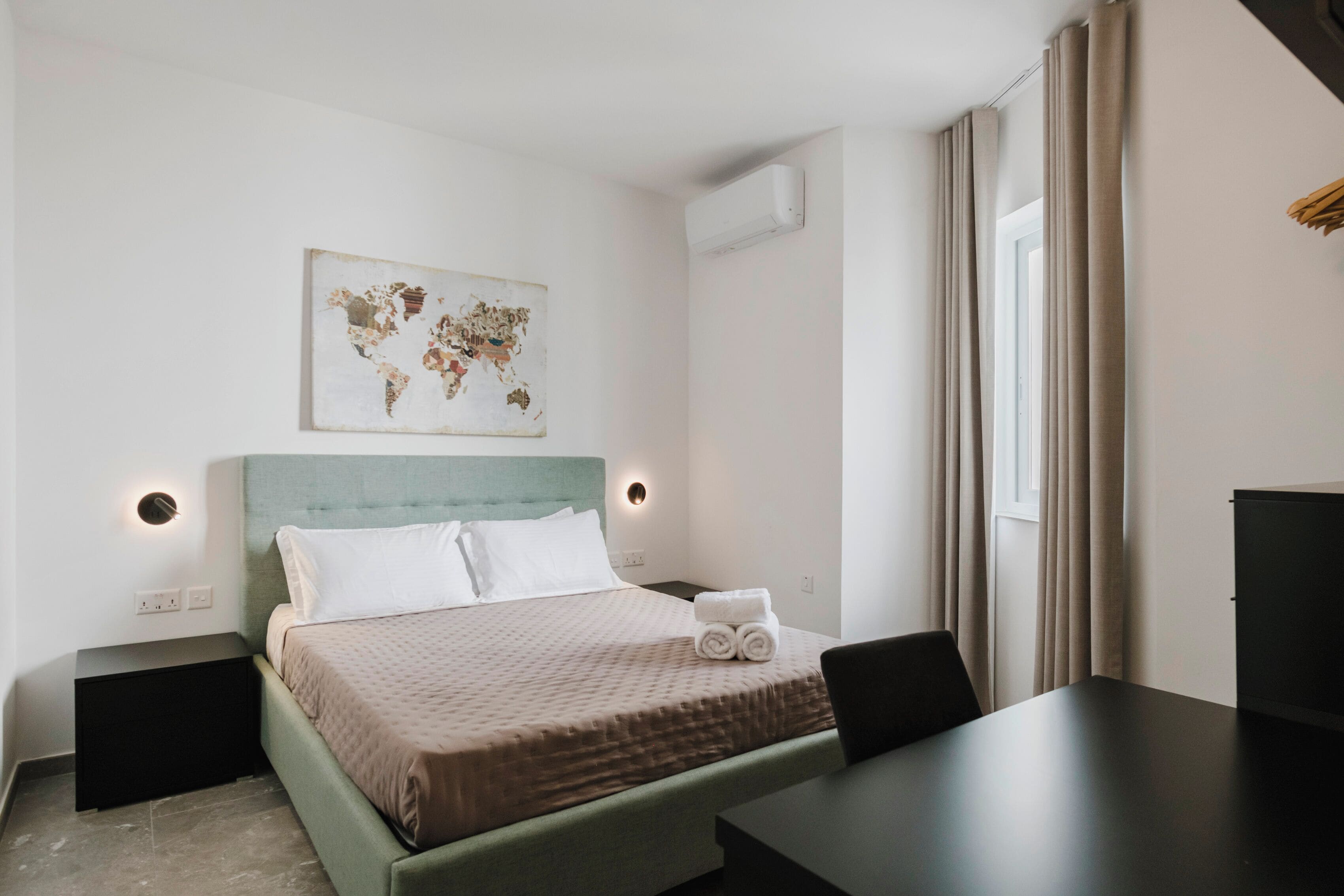 One Bedroom Penthouse with Terrace and Sea View