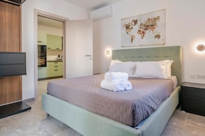 Three Bedroom Apartment with Balcony - Horizon Suites by the Sea (St. Paul's Bay)