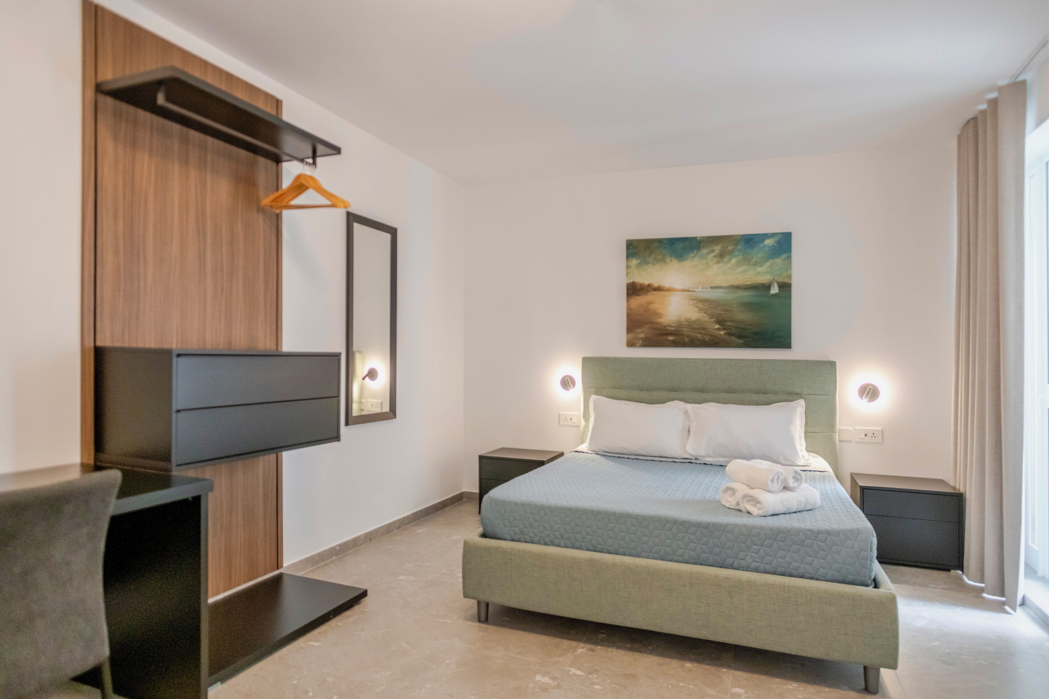 Free WiFi, bed sheets