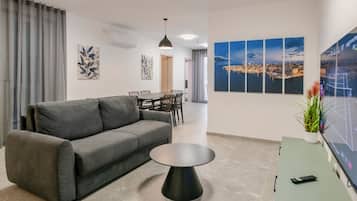 Three Bedroom Apartment with Balcony | Living area