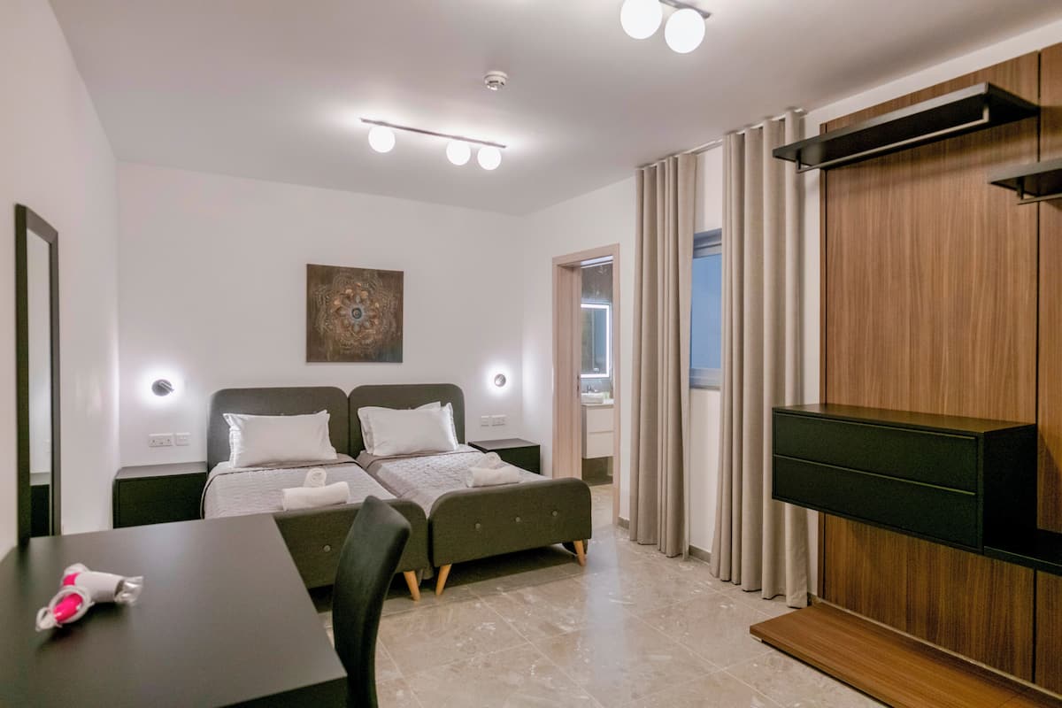 Three Bedroom Apartment with Balcony