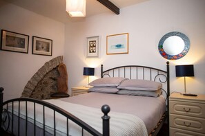 3 makuuhuonetta, ilmainen Wi-Fi, vuodevaatteet