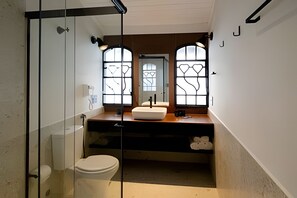 Apartment | Bathroom