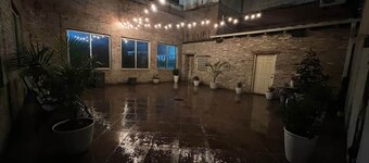 Couples get away… Slipper tub, penthouse