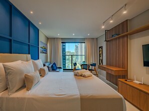 Iron/ironing board, internet, bed sheets - Modern Stay in a Seafront Condominium (Salvador)