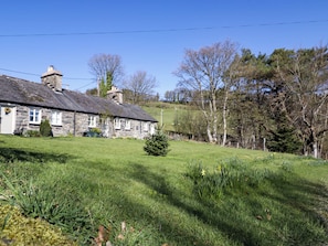 Cottage | Exterior - 1 Bryn Ysgol (Betws-Y-Coed)