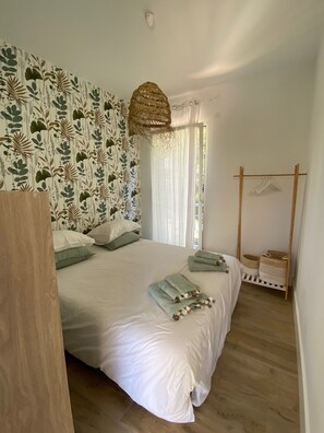 2 soverom, strykejern/-brett, wi-fi og sengetøy