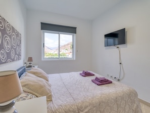 Apartment | 1 bilik tidur, seterika/papan seterika