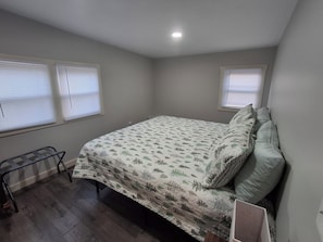 2 Schlafzimmer, Bügeleisen/Bügelbrett, kostenloses WLAN, Bettwäsche