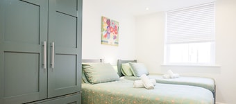 Old Silk - Deluxe Studio - Twin Bed