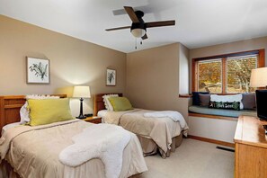 2 Schlafzimmer, Bügeleisen/Bügelbrett, WLAN, Bettwäsche