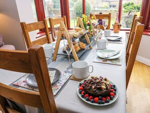 Dining - Roche House (Huddersfield)