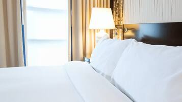 1 bedroom, in-room safe, free WiFi, bed sheets